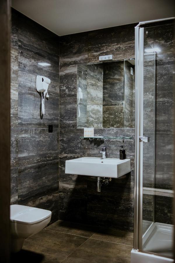 Hotel Greys Polonia Zasutowo Экстерьер фото