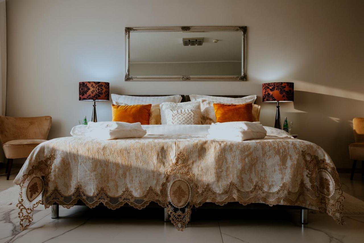 Hotel Greys Polonia Zasutowo Экстерьер фото