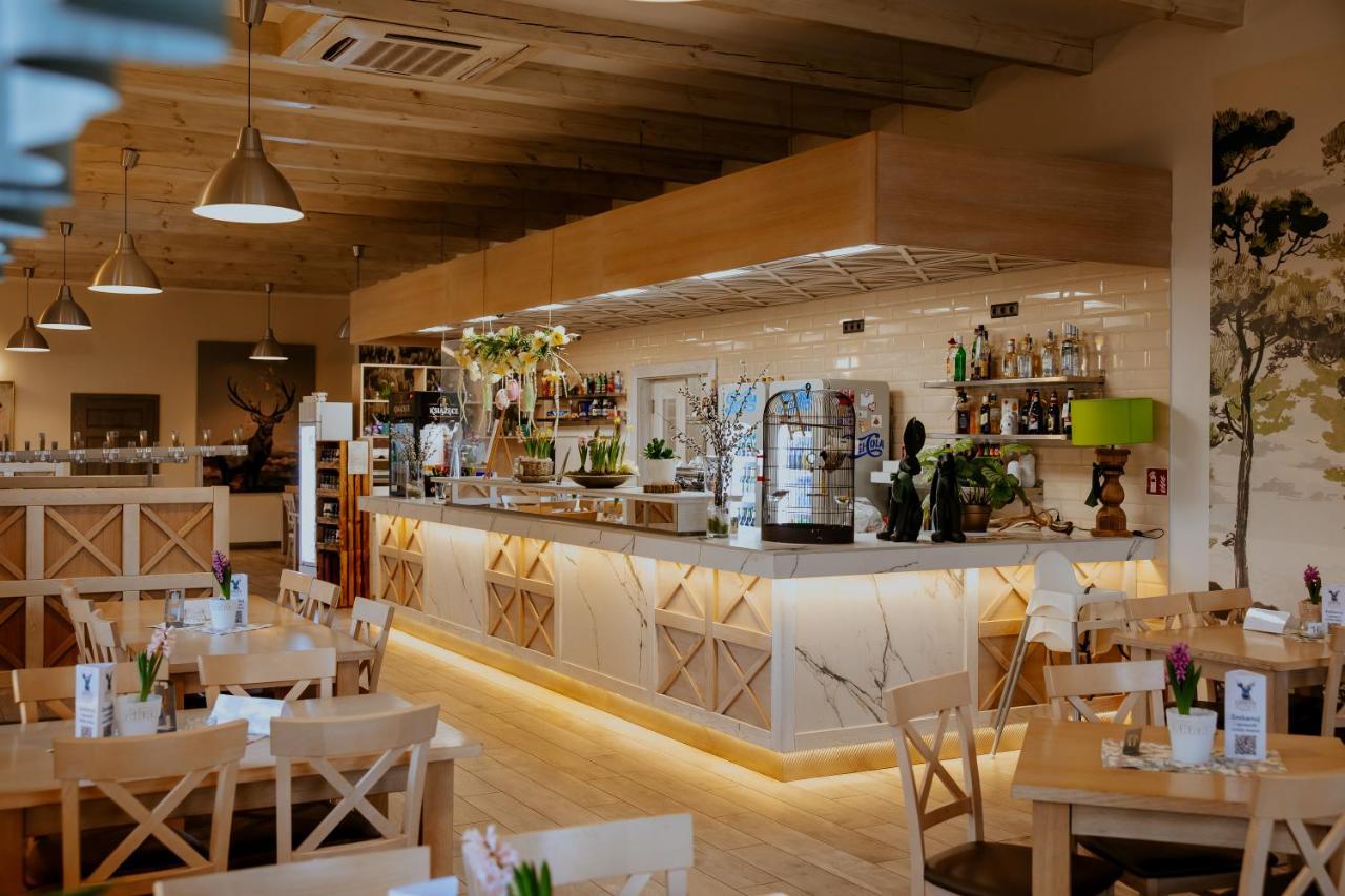 Hotel Greys Polonia Zasutowo Экстерьер фото