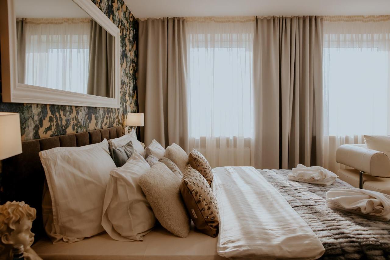 Hotel Greys Polonia Zasutowo Экстерьер фото