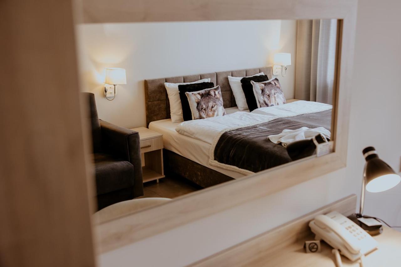 Hotel Greys Polonia Zasutowo Экстерьер фото